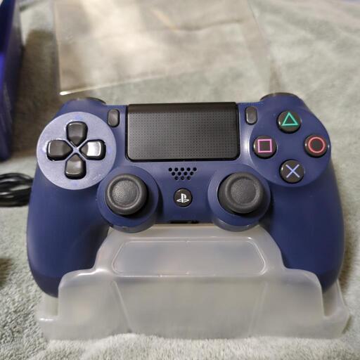プレイステーション4【純正品】ワイヤレスコントローラー (DUALSHOCK 4) ミッドナイト・ブルー (CUH-ZCT2J22)