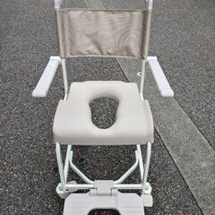 【値下げ】水まわり用車いす（キャスター）