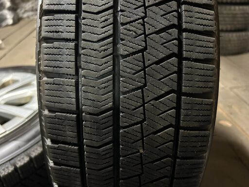【スタッドレス・ホイールセット】プリウス　BRIDGESTONE　1シーズン使用