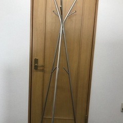 洋服ラック・木製ハンガー