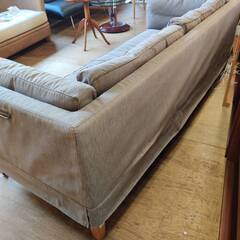 【愛品倶楽部柏店】Cassina/カッシーナ interdecor 前脚キャスター付ワイド3人掛けソファ の画像