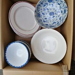 和皿、松花堂弁当たくさんありますの画像