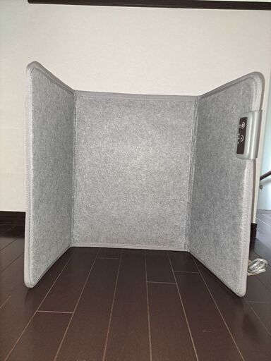 遠赤外線デスクヒーター