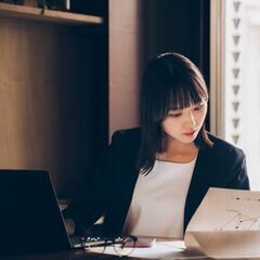 ◆経験活かして高収入◆＼年収400万円～紹介予定派遣／横浜駅で記...
