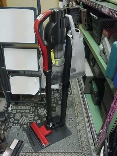 HITACHI　日立　スティッククリーナー　ラクかるパワーブーストサイクロン　PV-BHL1000J1　コードレス　スティック型