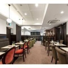 【喫茶室ルノアール 田町三田口駅前店】カフェスタッフ≪週2～・未経験OK！・学生、主婦（夫）大歓迎！≫プライベートも安心両立◎都会のオアシス「ルノアール」で働こう♪駅近で便利☆の画像