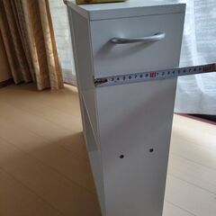 収納棚の画像