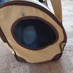 キャリーバッグ 犬猫用 リュックサックの画像