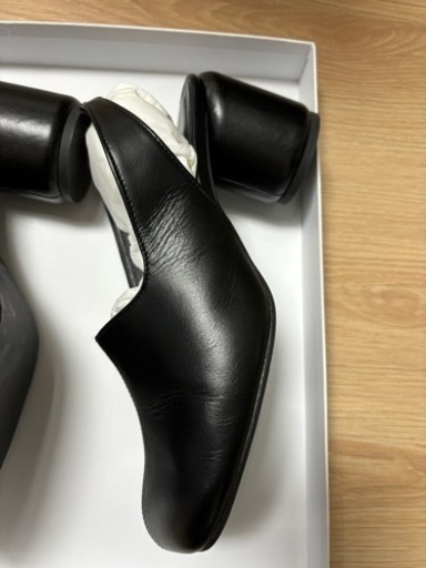 【STUDIO】ほぼ新品　24-25cm レディース
靴