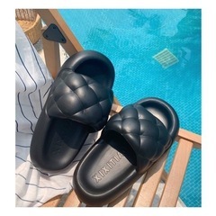 大幅値下げ★新品未使用★ サンダル　ルームシューズ　スリッパ　ビーチサンダルの画像