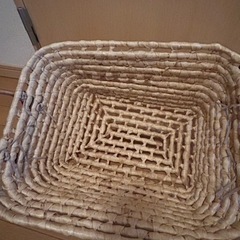 【お取り引き中】カゴの画像