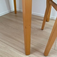 ★【まだまだ使えます‼️】コンパクト円形ダイニングテーブルセット（2点セット）の画像