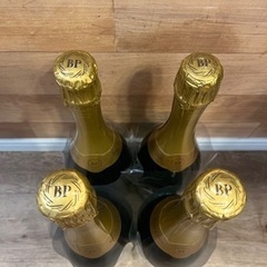 お酒 ワインの画像