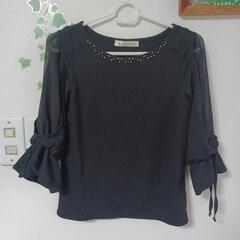 レディース　トップスの画像