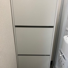 IKEA BISSA 玄関収納取扱説明書あり