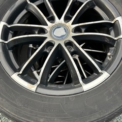 車のパーツ タイヤ、ホイール