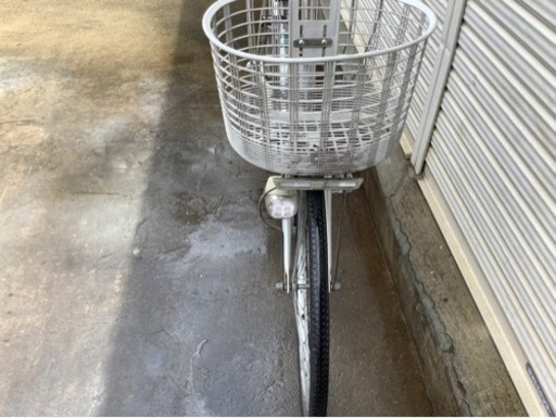 386  パナソニック新機種電動アシスト自転車viviNX26インチシルバーアルミボディー