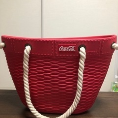コカコーラ、クロックスコラボバッグ