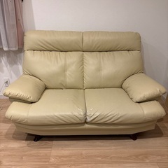 革張りソファお譲りします