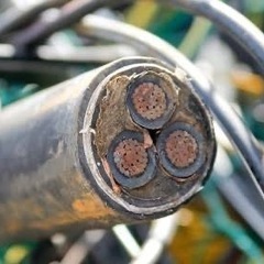 各種類電線、銅類買い取りします。 − 沖縄県