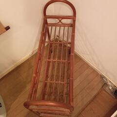 家具 ラタン棚の画像