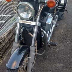 SHADOW750の画像