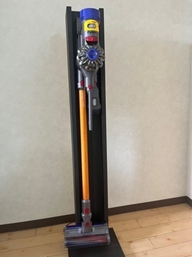 Dyson V8 fluffy コードレスクリーナー 掃除機