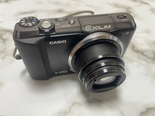 フィルム一眼レフカメラ CASIO EXILIM EX-ZR800