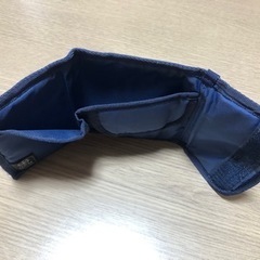 三つ折り財布　電車柄の画像