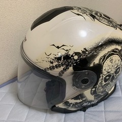 スカル柄ヘルメット