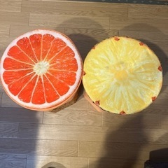 お揃いが可愛い　収納スツール