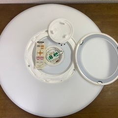 シャープ◇さくら照明◇LEDシーリングライト◇超薄型◇リモコン付き◇6畳用◇DL-C206V◇2013年製◇JL-0121　48151-0-10-2の画像