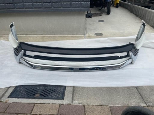 MXUA80ハリアー　モデリスタ　フロントスポイラー　070