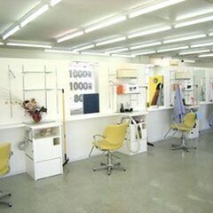 【美容師・理容師募集中　正社員/パート】髪師　佐久市の2店舗の画像