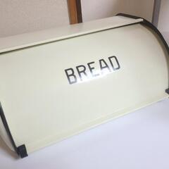 可愛いブレッドケース