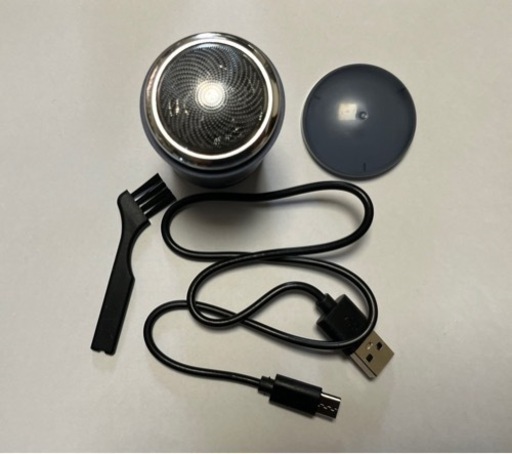 Nushelly NH-101-F携帯用小型電動シェーバー(回転式3枚歯)IPX7防水 水洗可　元展示品となります。
