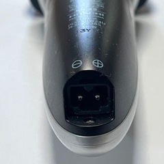 HITACHI　往復式シェーバー　M-LF423　元展示品　添付品紛失の為、本体とカバーの出品です。の画像