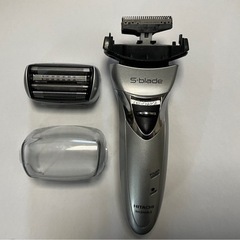 HITACHI　往復式シェーバー　M-LF423　元展示品　添付品紛失の為、本体とカバーの出品です。の画像