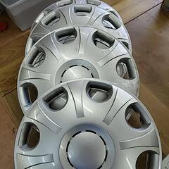 車のパーツ タイヤ、ホイールの画像
