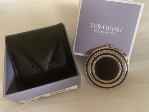 VERA WANG 最新 ミラー 手鏡 Vera Wong Wedgwood LOVE KNOTS パースミラー
