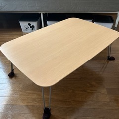 折りたたみテーブル 