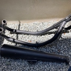 グラストラッカー　純正マフラーの画像