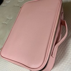 化粧品💄バック安く売ります！の画像