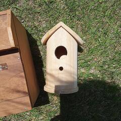 鳥の巣箱の画像