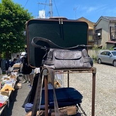 新品多数　洋服　カバン　スーツ　靴の画像