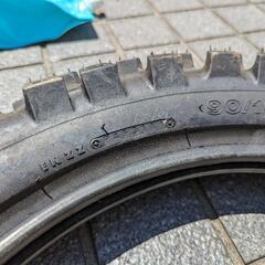 モトクロスタイヤの画像