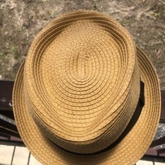 真岡のオシャレな洋服屋で、買った麦わら帽子の画像