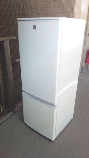 【美品 170㍑冷凍冷蔵庫】シャープ ノンフロン冷凍冷蔵庫【品番 SJ-17E5-KW】
