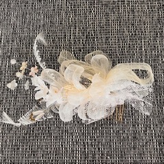 髪飾り　ヘアコーム