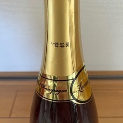 シャンパン　2本の画像
